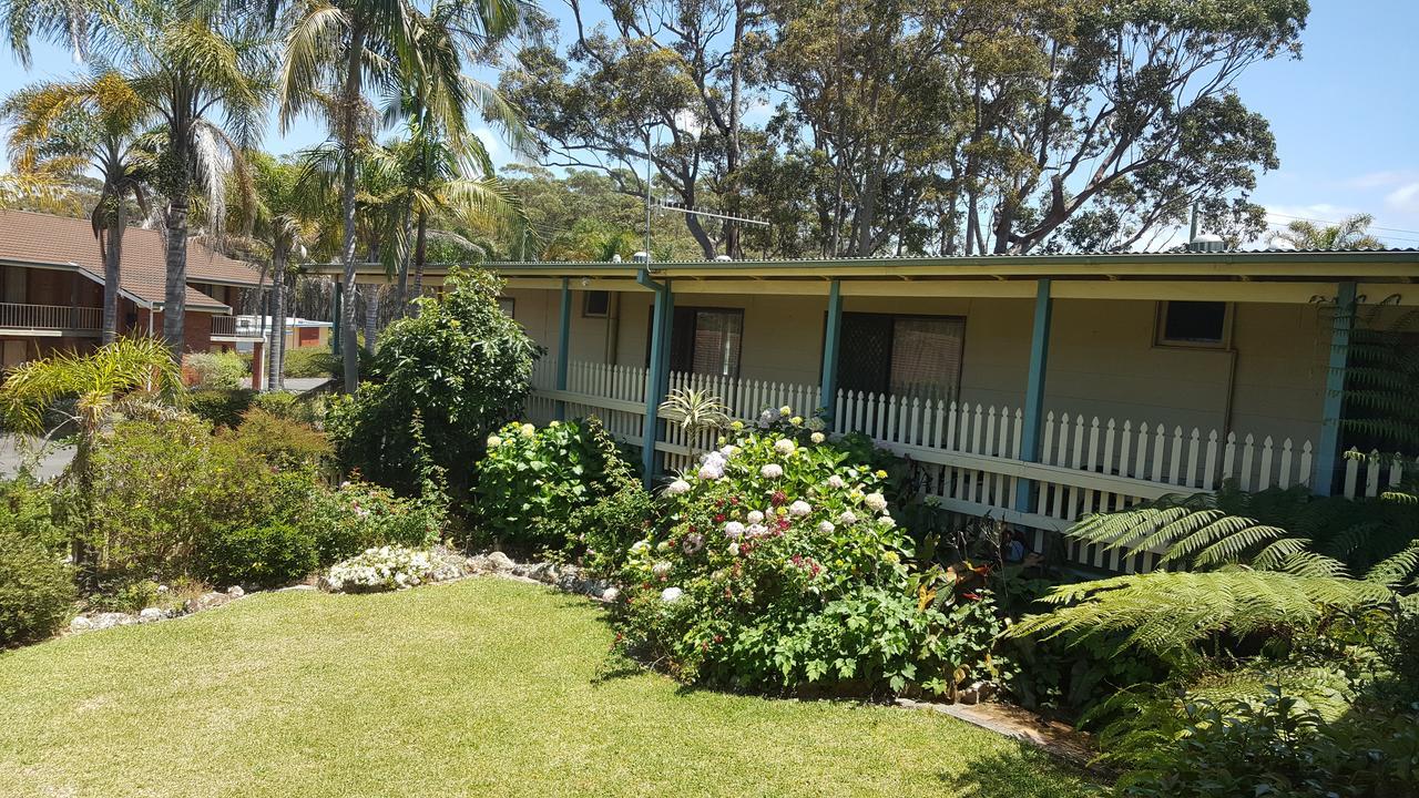 Tabourie Lake Motor Inn Esterno foto